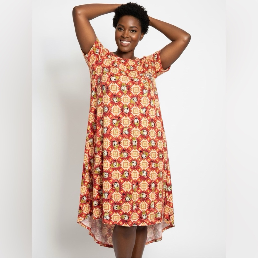 NWT 2XL DISNEY DONALD DUCK CARLY DRESS. LuLaRoe high low dress